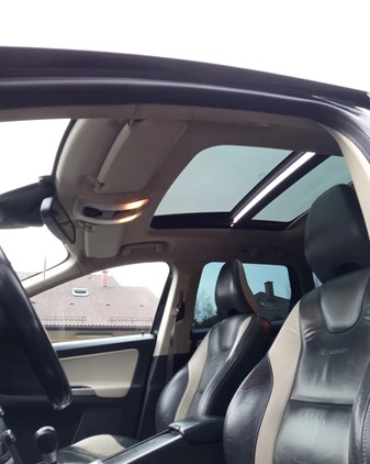 Volvo XC 60 cena 45000 przebieg: 338000, rok produkcji 2011 z Tuszyn małe 436
